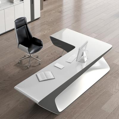 China Specially Designed Extendable A Custom White High Gloss Commercial Office Desk Furniture Boss Table for sale