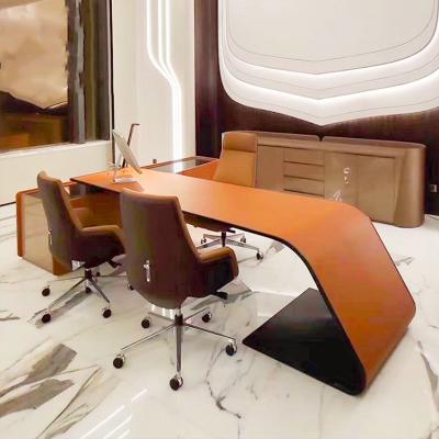 China Facebook Expandable Presents Custom Modern One Piece Office Chairs And Tables Furniture Luxury Wood Manager Desk for sale