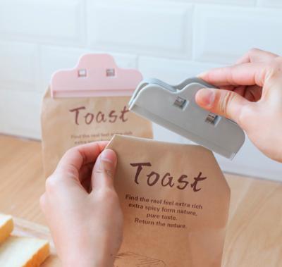 China Viable Wholesales Plastic Bread Food Storage Bag Clips for sale