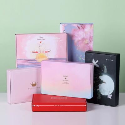 China Rigid Cardboard Packaging White Box Removable Lid Gift Boxes White Shipping Boxes for sale