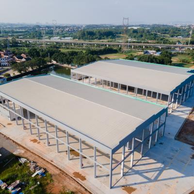 China Modern Large Span Prefab Lightweight Steel Structure Workshop Modern Quick Installation à venda