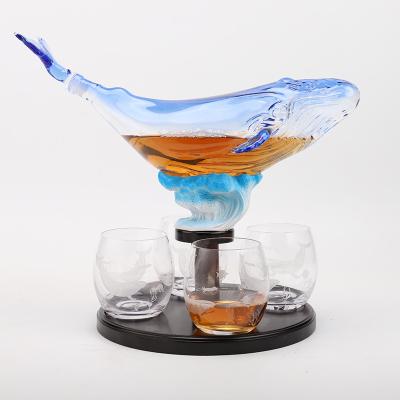 China Europe 2022Amazon Hot Sale For Whiskey Wine Whale Shape Glass Decanter With Whiskey Glasses for sale