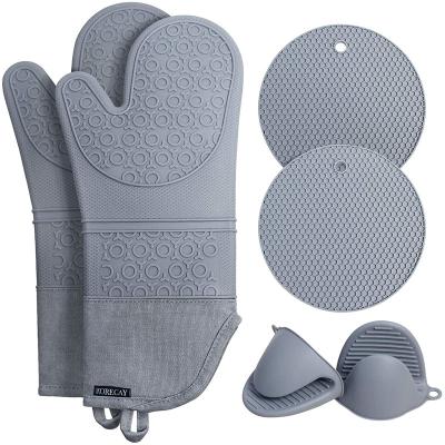 China Viable Extra Long Oven Mitts and Pot Holder Sets, 15 Inch Heat Resistant Silicone Oven Mittens with Mini Oven Brush and Hot P for sale