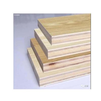 China All Chinese FIRST CLASS 2021 8-18 mm ZST high quality melamine laminated block board for sale