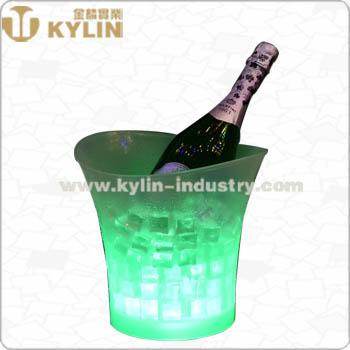 China Fashionable Size Transparent Plastic Shape Flashing Lighting Bucket LED Ice Bucket for sale