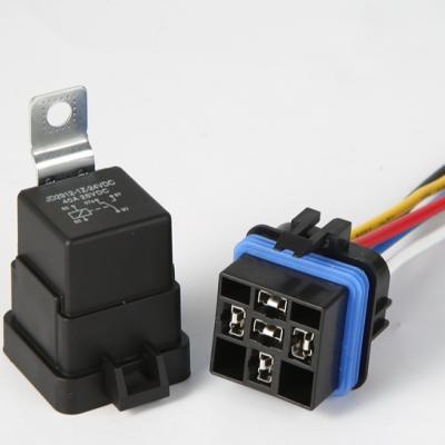 China Sealed Waterproof 40A 14vdc Touch Load 12v 40a Automotive Relay With Plug for sale