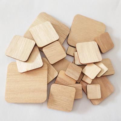 China Europe Wooden Unfinished Blank Squares Slices Unfinished Wooden Cutouts For Painting for sale