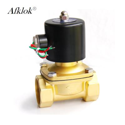 Cina Acqua d'ottone a 3/4 pollici bassa dell'elettrovalvola a solenoide 24vac 24vdc di pressione 2w 200-20 in vendita