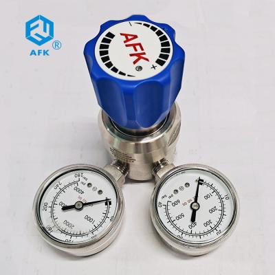 China 6mm OD R11 Double Gauge Pressure Regulator N2 He 4000psi SS Pressure Regulator for sale