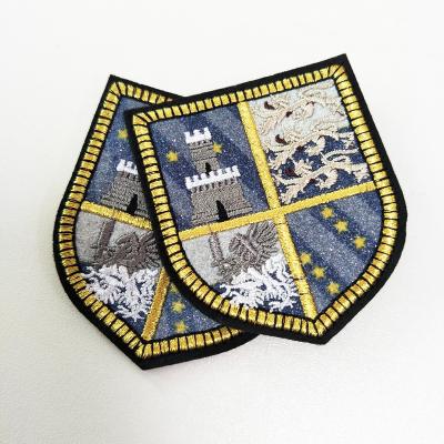 China custom 3D embroidery patches iron on School Logo Patch Embroidery Logo Patch for uniform clothing for sale