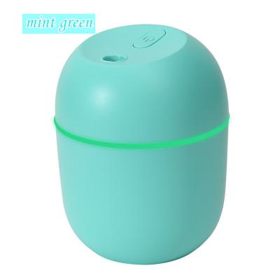 China 220ml Car Essential Oil Diffuser USB Mist Maker Humidifiers Mini Portable Ultrasonic Air Humidifier for Home and Car for sale