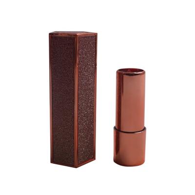 China High Quality Cosmetics Luxury Lip Balm Containers Aluminum Rubber Spray Lip Balm Tubes Eco-Friendly Magnetic Private Label for sale