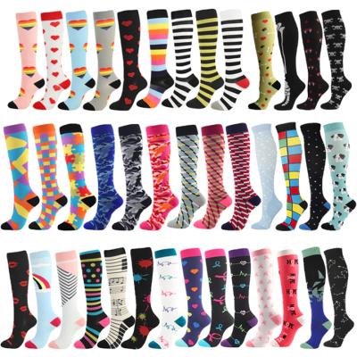 China Colorful Anti-Fault Compression Socks Mens Womens Soccer Sports Care Bumps 15-20 mmHg Custom Socks for sale