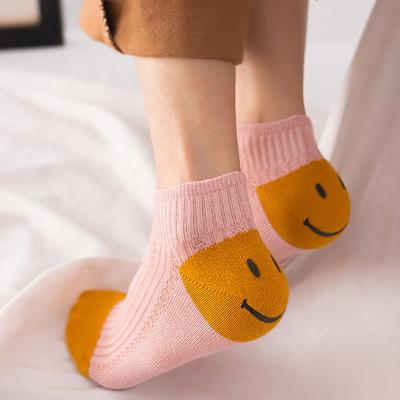 China OEM Anti Logo Smile Design Bamboo Socks 100% Custom Made Bamboo Colorful Organic Bacterial High Quality QUICK DRY Fiber Men's Bamboo Socks for sale