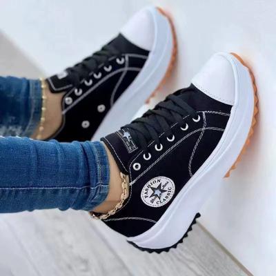 Cina Soft Comfortable Female Casual Shoes For Women Girls White Canvas Cloth Shoes in vendita