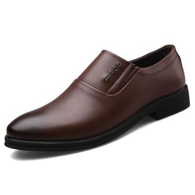 China First-rate Fashion Rubber Sole Shoes Genuine Leather Dress Shoes For Men à venda