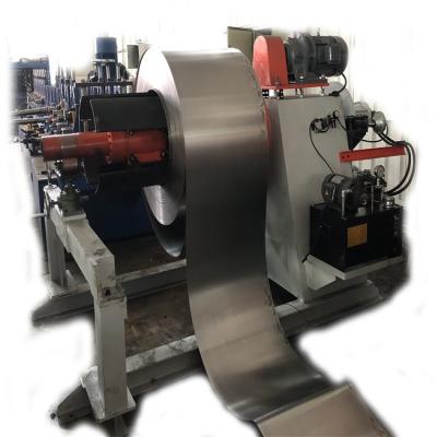 China New automatic professional technique be fit for advertisement company and print shops sheet sheet making roll forming machine for sale