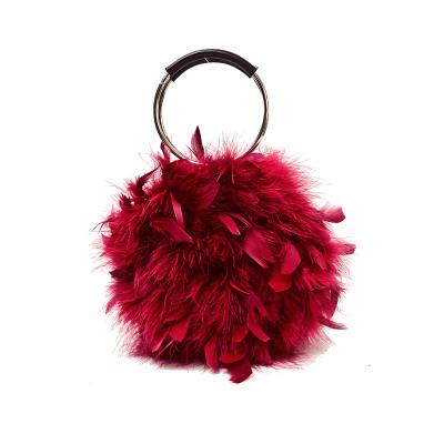 China New Fashion Autumn Plush Ladies Tilted Around Bag Button Ostrich Feather Chain Ring Magnetic Purse for sale