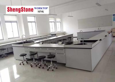 China Tablero de la mesa de epoxy blanco del tablero de la resina fenólica en laboratorio de la física de la escuela en venta