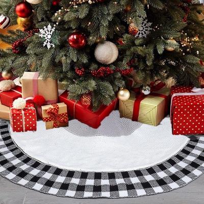 China Soft 48 Inch Knitted Christmas Tree Skirt Lattice Tree Skirt Holiday Decorations for sale