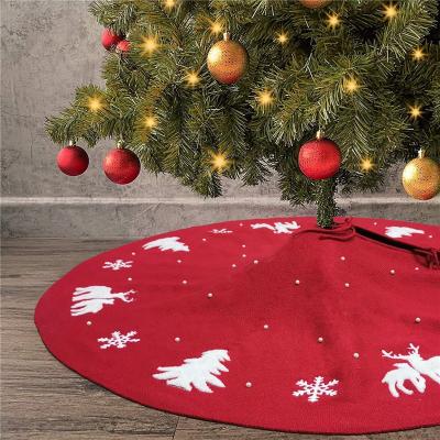 China Wholesale Dark Red Soft Knit Acrylic Christmas Deer Snowflake With Beads Christmas Tree Skirt for sale