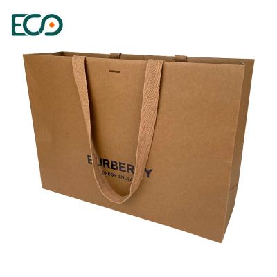 Cina Recyclable Kraft Paper Bag Gift Shopping Paper Bag With Rope Handle For Boutique in vendita