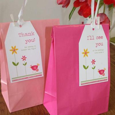 China Custom Colored Cardboard Party Paper Bag Beautiful Gift For Wedding for sale