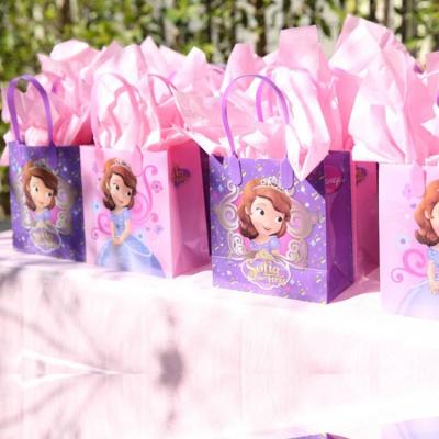 China Recyclable Private Label Gift Customized Paper Bag With Handle Kraft Paper Shoes Food Package Offset Printing Women's Clothing Packaging for sale