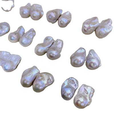 China Trendy No Drilled Hole Keshi Pearl 17-20mm Large Natural Baroque Freshwater Pearl Loose Beads For Pairs for sale