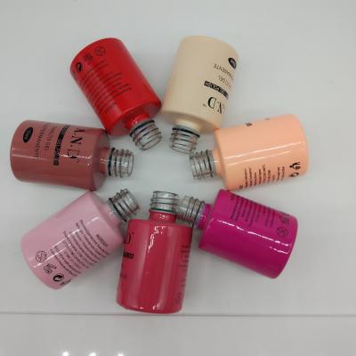 Chine Pp de gravure faits sur commande vident les bouteilles en plastique 3ml 5ml 15ml de vernis à ongles à vendre