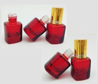 China Nagellack-Flasche 3ml ODM Mini Red Glass Empty Square mit goldener Bürste zu verkaufen