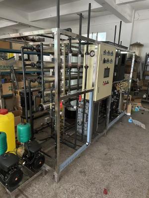 China Grundfos Pumps and UPVC/SS304 Fitting EDI Water Treatment System for Country Markets Te koop