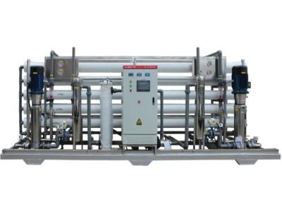 China 150-300 Psi Druckbewertung RO Brackwassersystem mit Vorbehandlung Ultrafiltration/ Medienfilter zu verkaufen