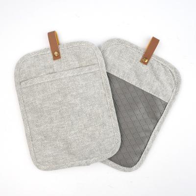 China Kitchen Heat Resistant Line Set Good Quality Quilted Cotton 2pcs Pot Holder And Oven Mitt With 2 Piece Set for sale