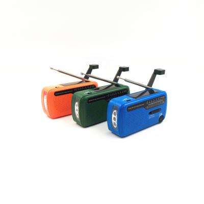 China PORTABLE solar dynamo radio FM/MW SW1-2 with for sale