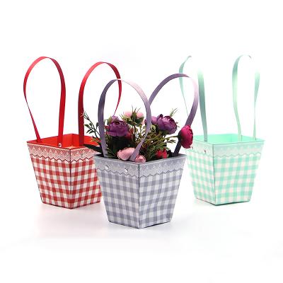 China Florish Colorful Flower Foldable Flower Gift Box Bag Waterproof Florish Flower Carrier Bag Waterproof Handmade Packing Bouquet Wedding Gift for sale