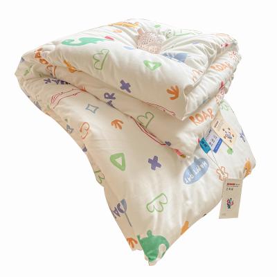 China DownCartoon goose-like cartoon quilt children's quilt core with dinosaur pattern for sale