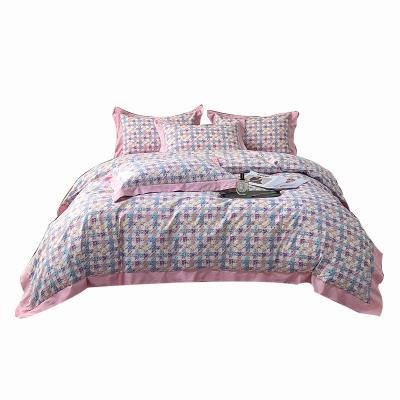 China Morandi Color System Nondisposable 100% Cotton Printed Bedding Splicing Pink Wide Edge Bedding Set for sale