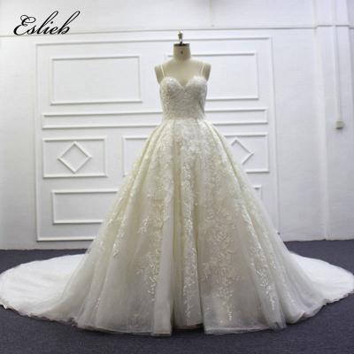 China Anti-wrinkle wedding dress ball gown train sweetheart elegant wedding dress lace appliques long bridal dress strapless low back wedding dress for sale