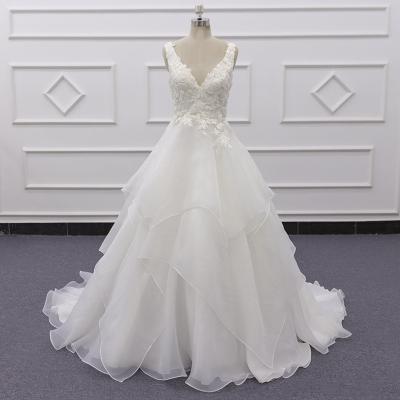 China Eslieb SJ286 V-Neckline Custom Made Color Anti-Static Organza Design Upper Body Lace Wedding Dress Tiered Ball Gown for sale