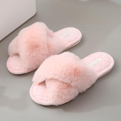 China New Fashion Trend Fashion Home Slippers Cross Furry Warm Flat Slippers For Women for sale