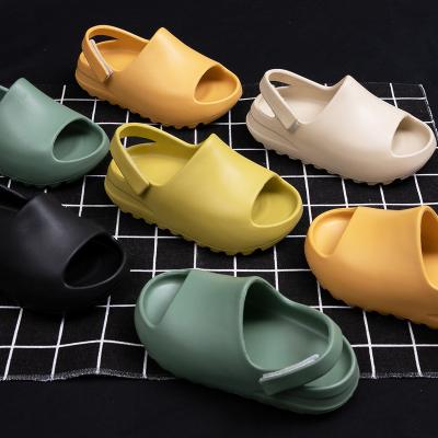 China New Style Baby Anti-slippery And Thick Unique Non-slip Waterproof Slippers Children Slippers for sale