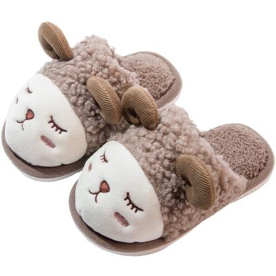 China Anti-slippery Colorful Cute Sheep Kid Fur Winter Warm Slippers for Kids for sale