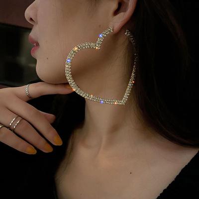 China Fashion Wholesale S925 Korean Designer Trendy Statement Women Gold Plated Rhinestone Heart Big Pave Circle Earrings Drop Shipping for sale