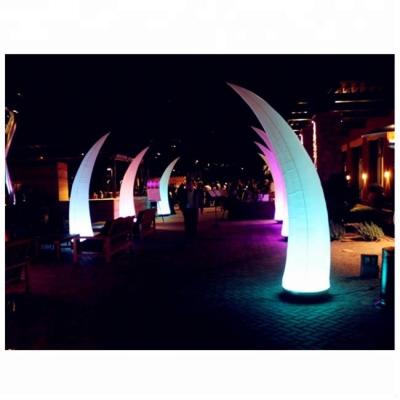 China Decoration / Party / Wedding Cheap Price LED Inflatable Cone Pillar Led Inflatable Fender For Wedding Party Decoration for sale