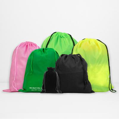 China Fashion Universal Packaging Non-woven Fabric Suction Pocket Shoes And Clothing Bag Gift Green Dustproof Customized Independent Bags for sale