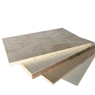 China Durable construction grade structural 1/2in pine plywood. 3/4in. 5/8in. 23/32 in. x 4 ft. x 8 ft. CDX interior sheathing plywood for sale