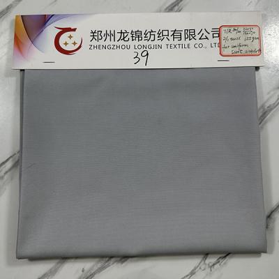 Cina TR Stoffa da abito 65% 80% poliestere 35% 20% Rayon 32/2x32/2 Densità 76x58 340g/M Stoffa da abito Twill in vendita