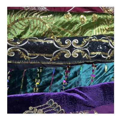 China Marokkanische Stile Stickerei Sofa Stoff Polster Baumwolle Polyester Stickerei Spitze Stoff Sequin Stickerei Stoff zu verkaufen