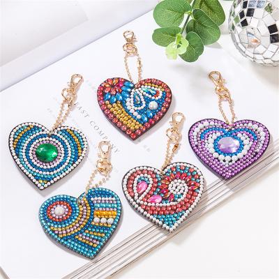 China Manual DIY Diamond Key Chain Pendant 5D Diy Crystal Diamond Painting Promotion Gift Heart Keyring For Girls Best Gifts Yiwu Wholesale for sale